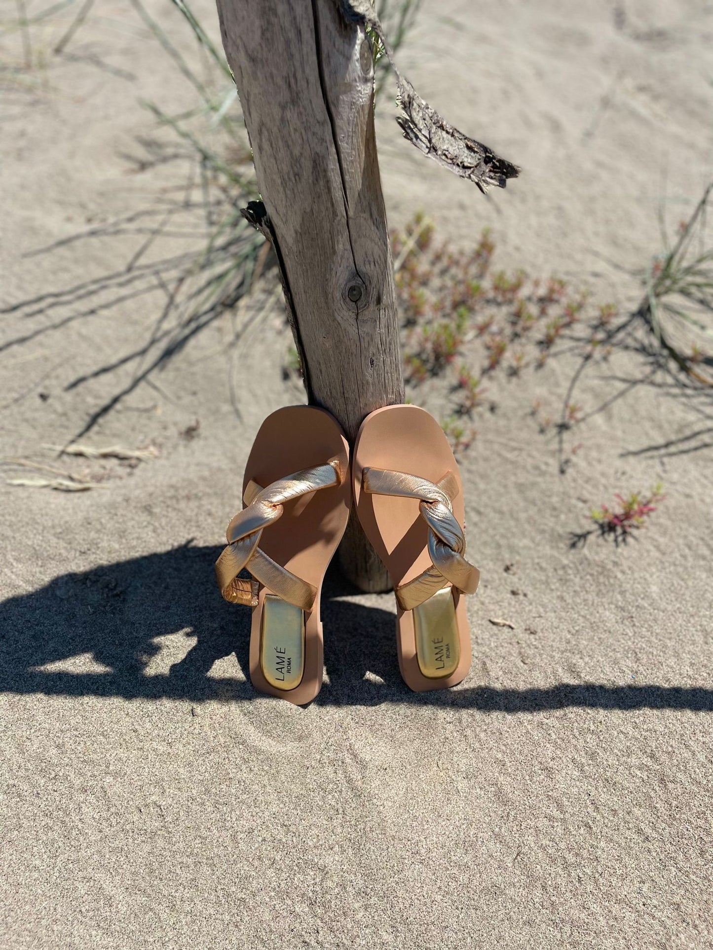 sandali intrecciati oro marca lame'