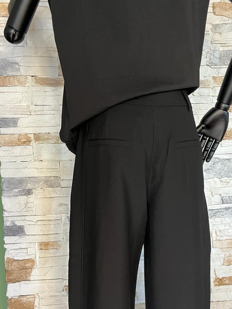 Pantalone nero
